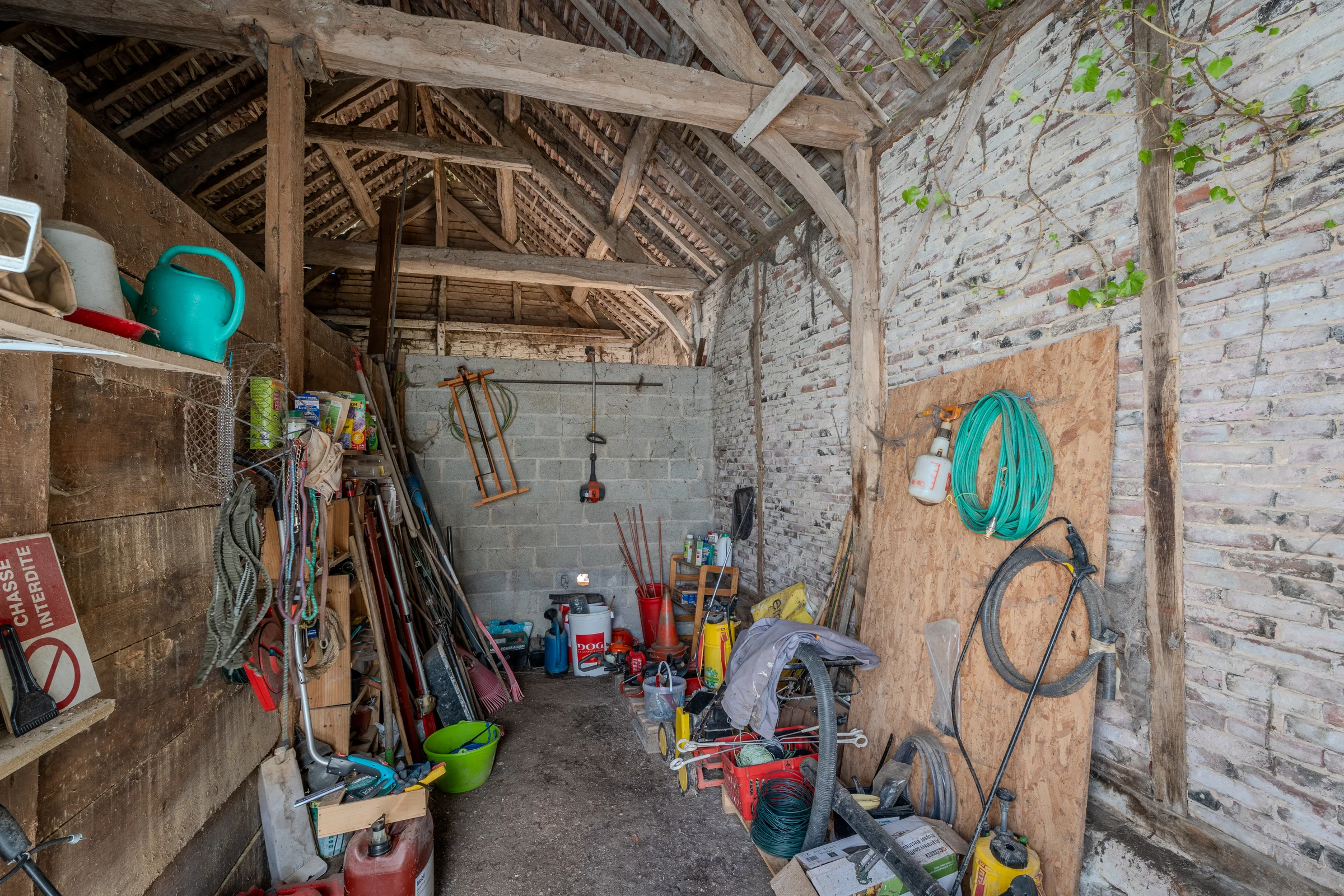 Intérieur du garage.
